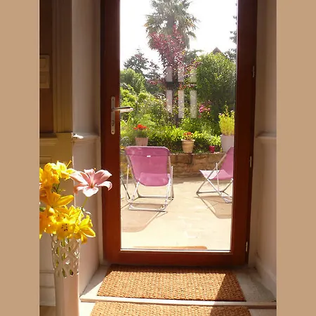 Oda ve Kahvaltı Mons Pontorson